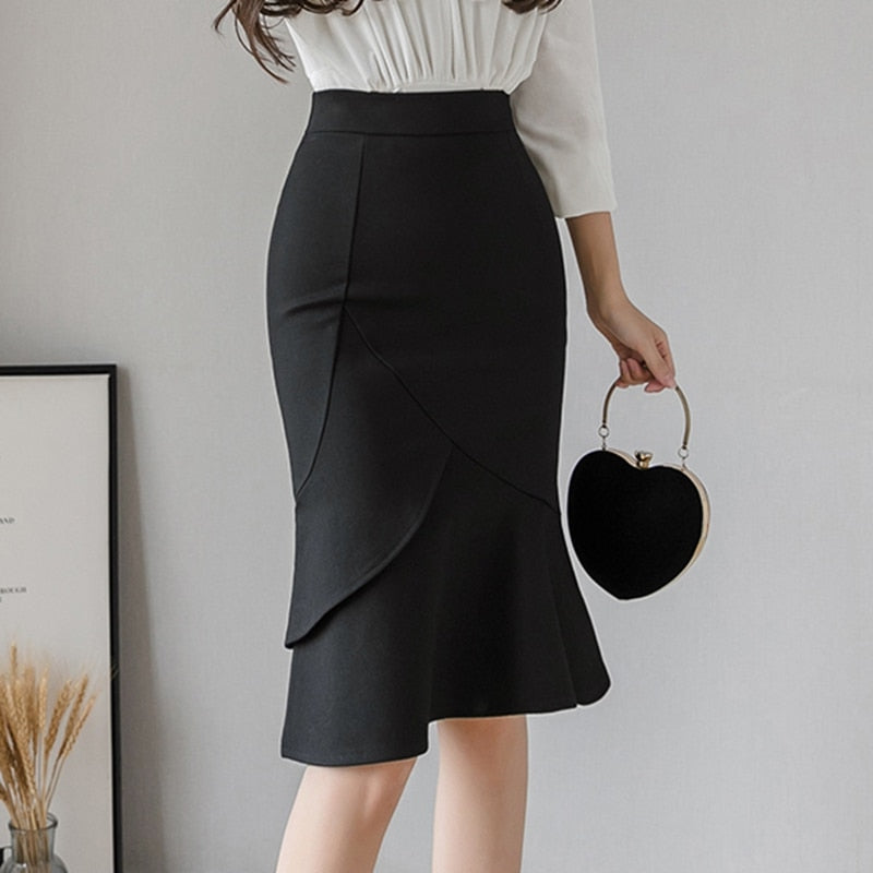 Elastic Asymmetrical Skirt